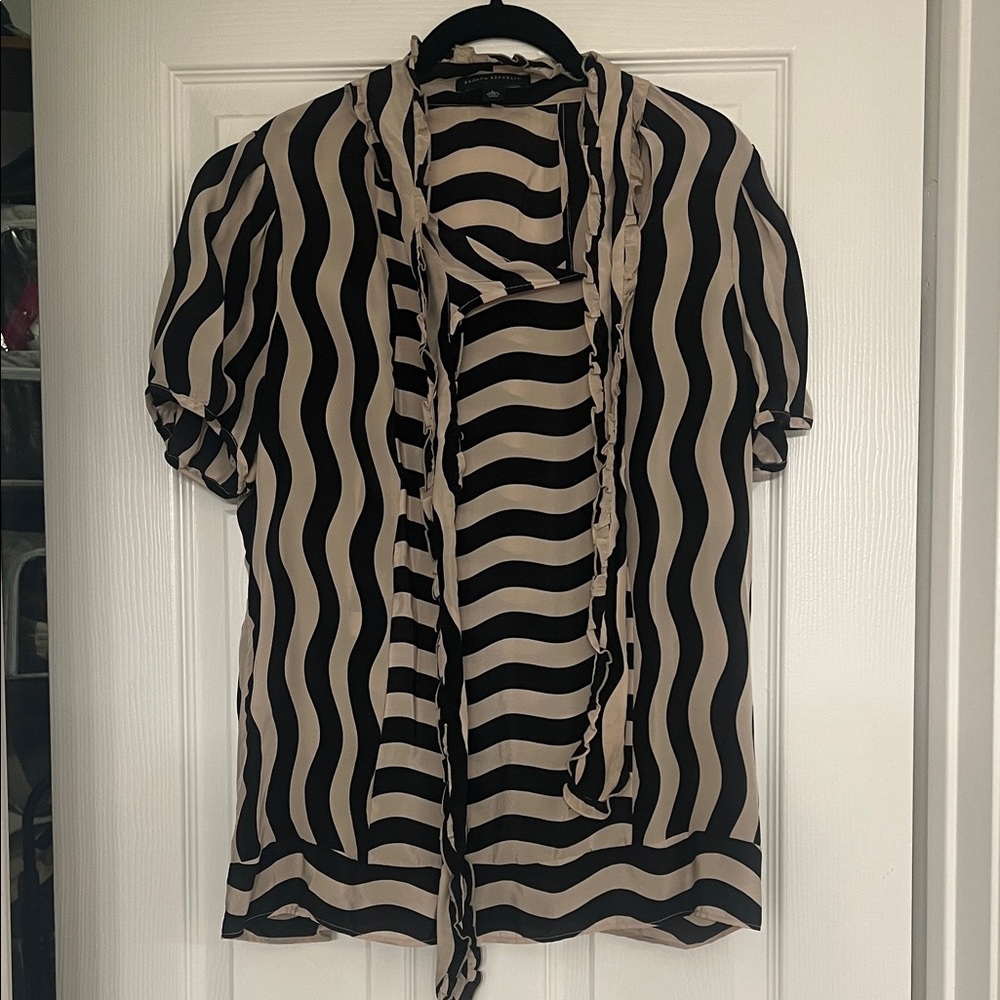 Banana Republic Black and Beige Wavy Stripe Tie-Neck Blouse with tiny call out